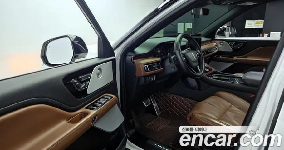 Lincoln Aviator 