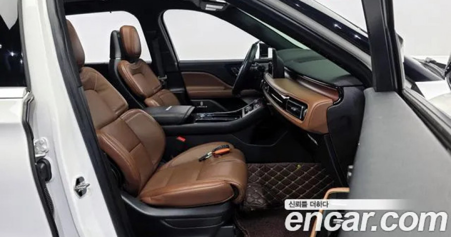 Lincoln Aviator 