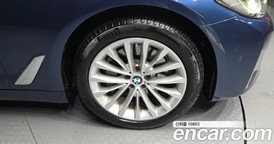 Bmw 5-Series 