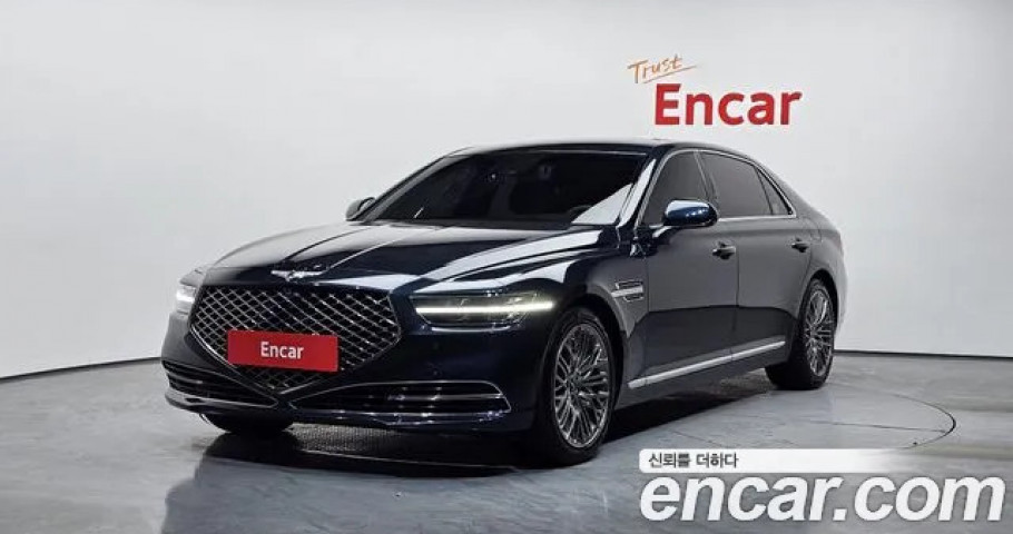 Genesis G90 