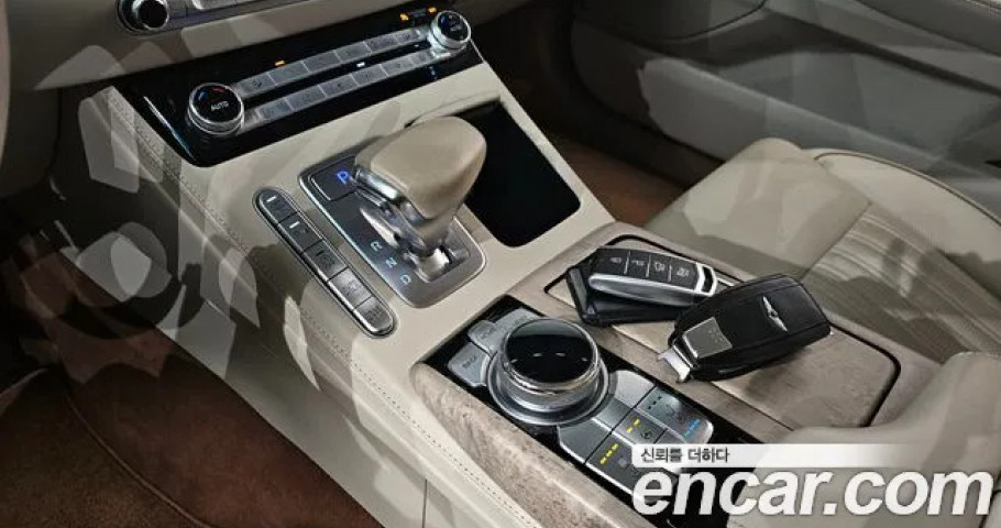 Genesis G90 