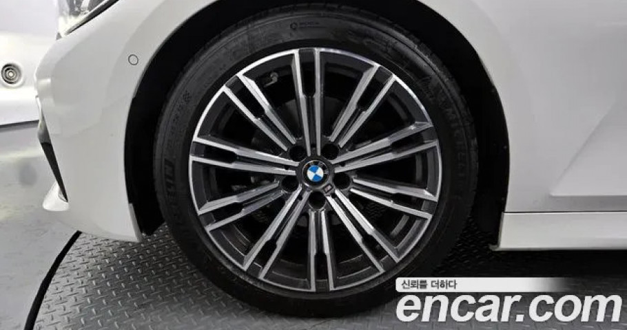 Bmw 3-Series 
