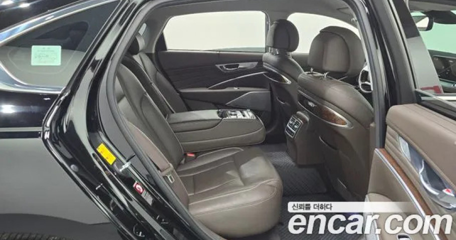 Kia K9 