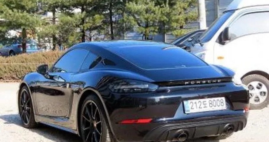 Porsche 718 