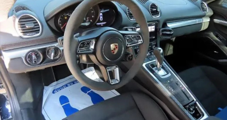 Porsche 718 