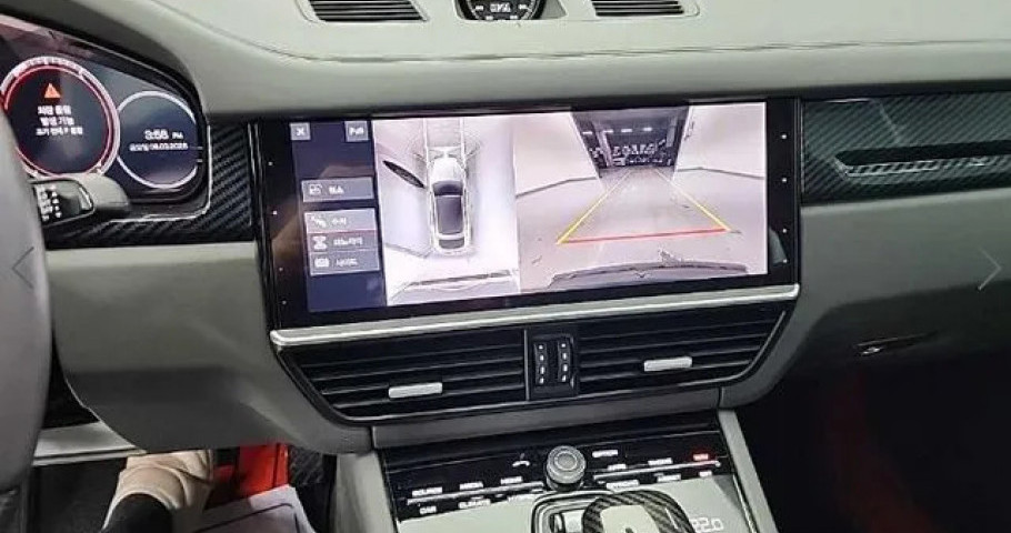 Porsche Cayenne 