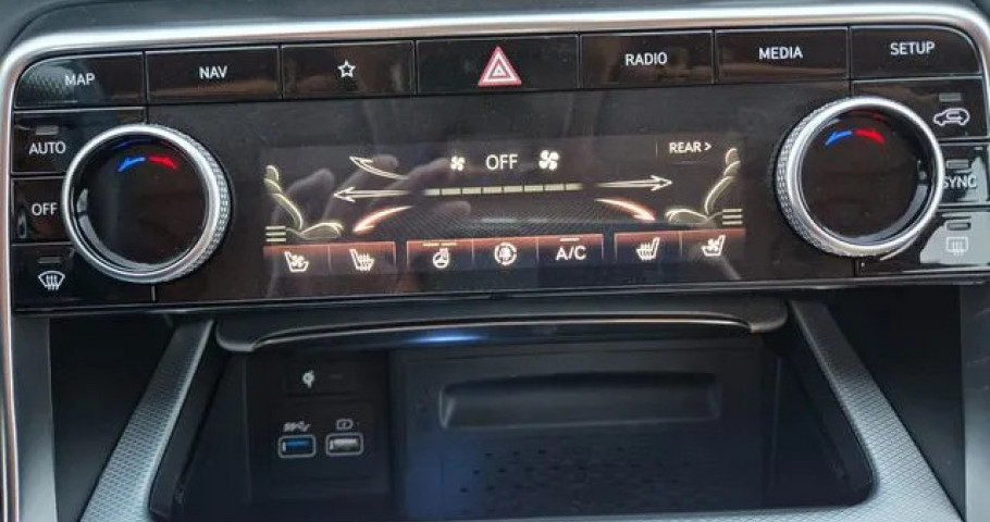 Genesis Gv80 