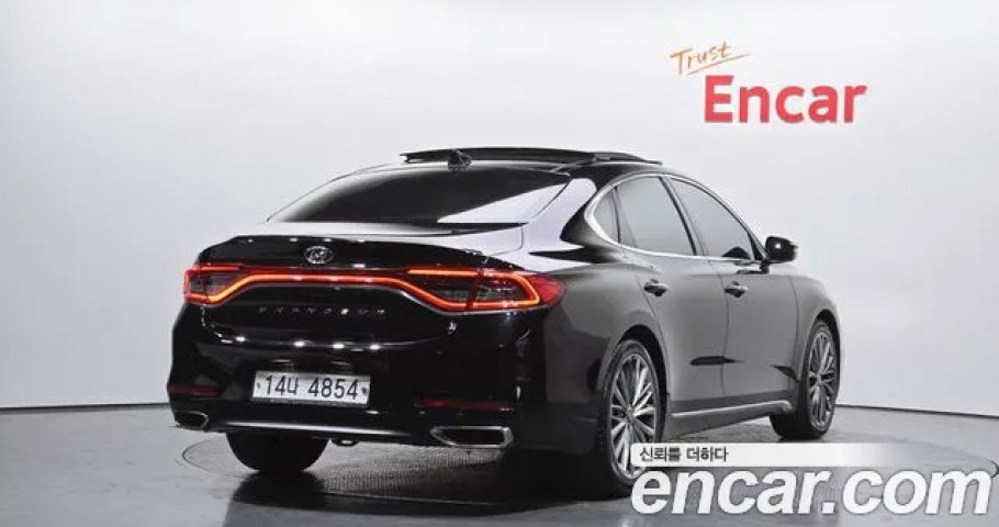 Hyundai Grandeur 