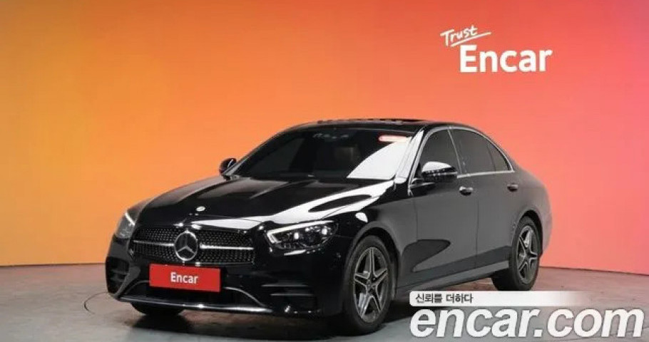 Mercedes-Benz E-Class 