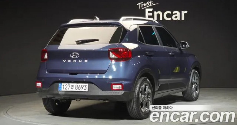 Hyundai Venue 