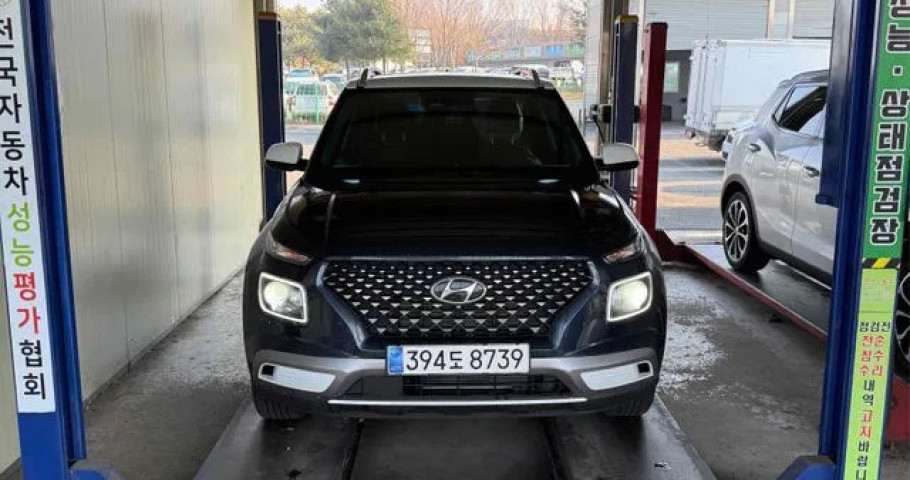 Hyundai Venue 