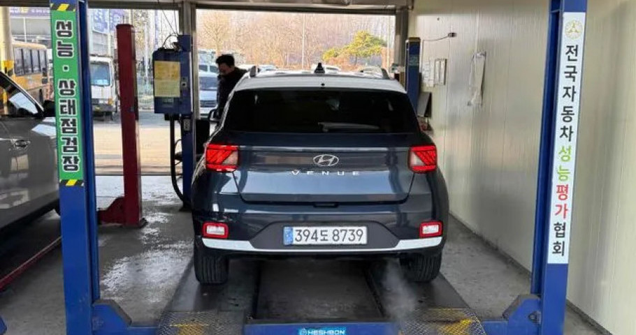 Hyundai Venue 
