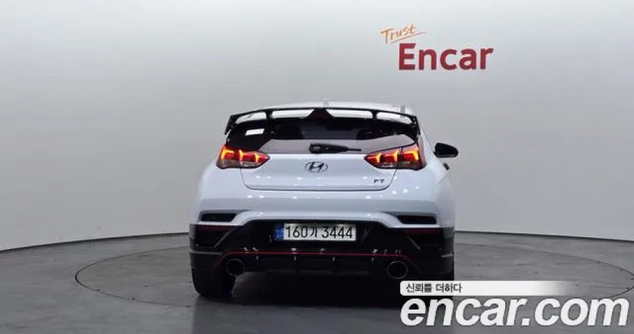 Hyundai Veloster 