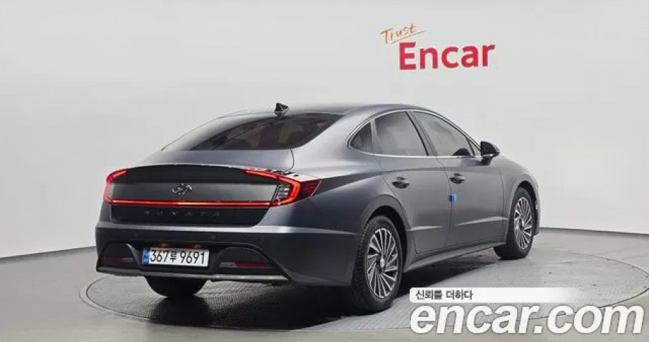 Hyundai Sonata 