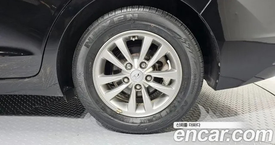 Hyundai Avante 