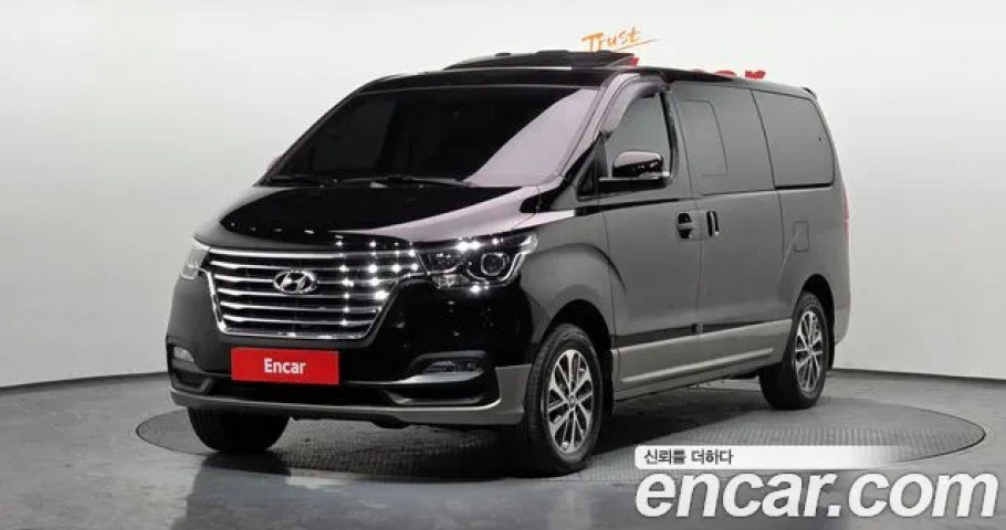 Hyundai Starex 