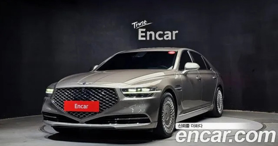 Genesis G90 