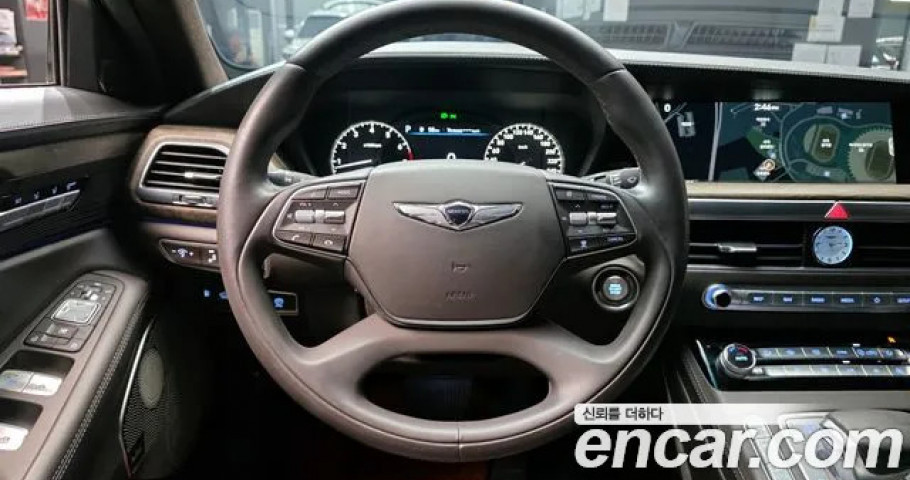 Genesis G90 