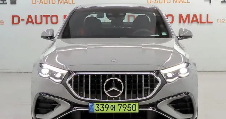 Mercedes-Benz E-Class 