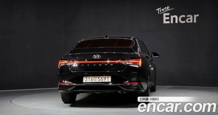 Hyundai Avante (Elantra) 