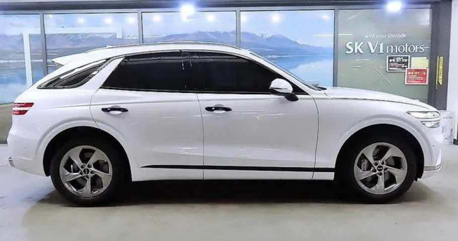 Genesis Gv70 