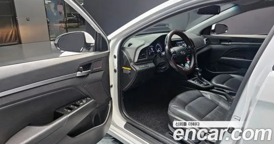 Hyundai Avante (Elantra) 