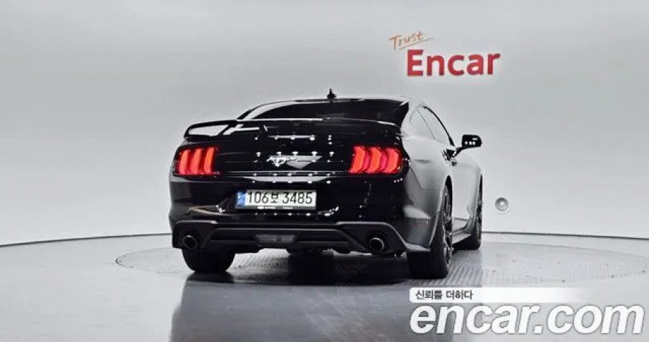 Ford Mustang 