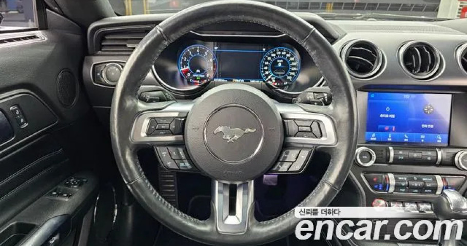 Ford Mustang 