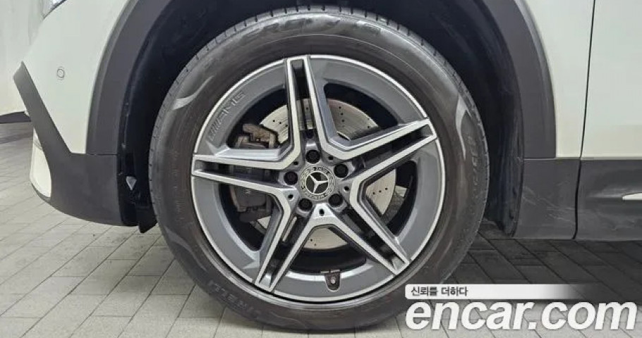 Mercedes-Benz Glb-Class 
