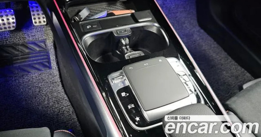 Mercedes-Benz Glb-Class 