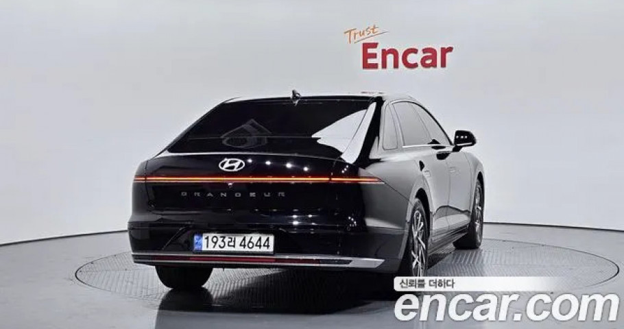 Hyundai Grandeur 