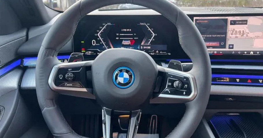 Bmw 5-Series 
