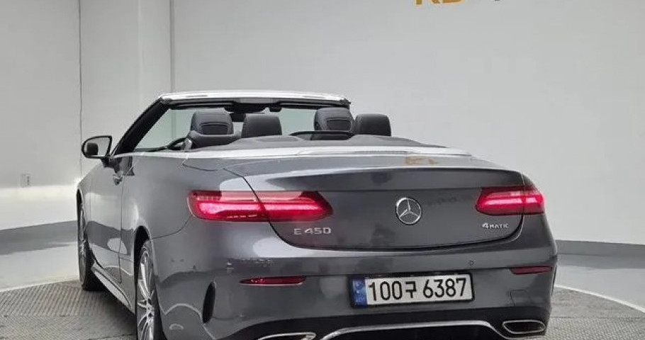 Mercedes-Benz E-Class 