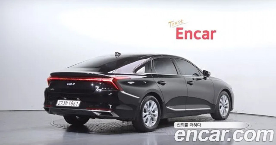 Kia K8 