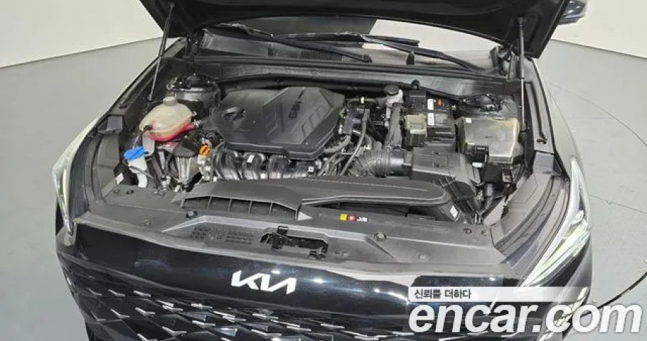 Kia K8 