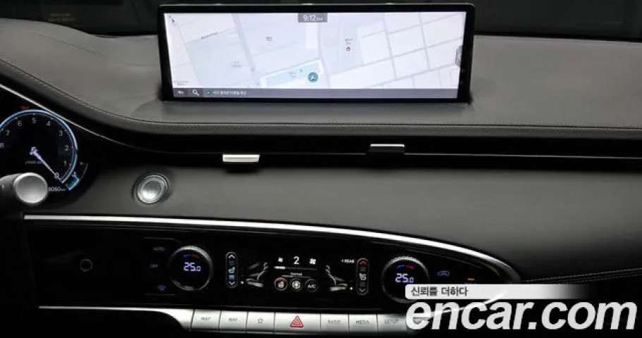 Genesis Gv70 