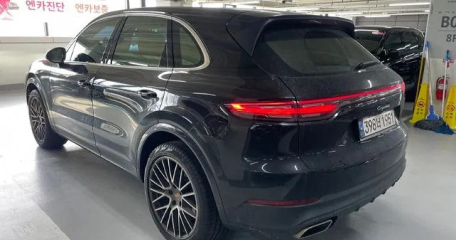 Porsche Cayenne 