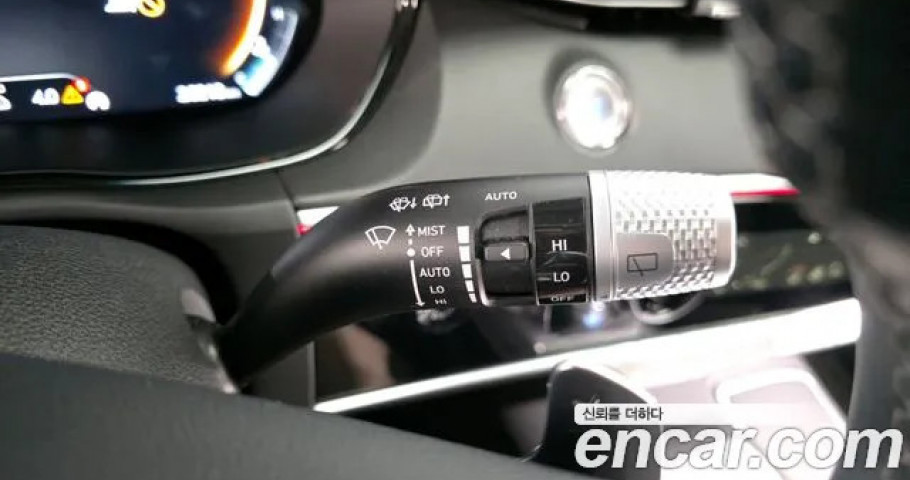 Genesis Gv70 