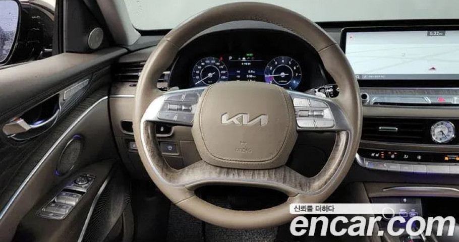 Kia K9 
