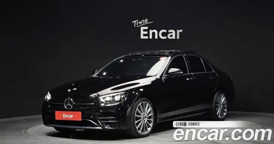 Mercedes-Benz E-Class 
