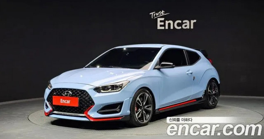 Hyundai Veloster 
