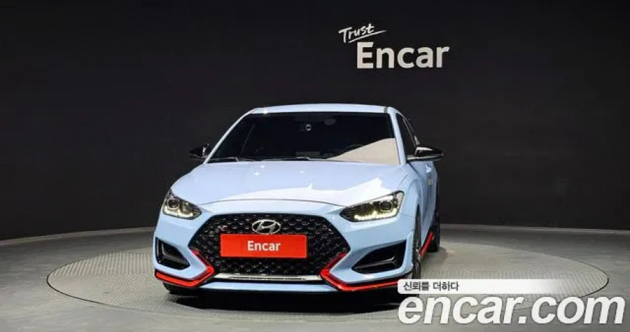 Hyundai Veloster 