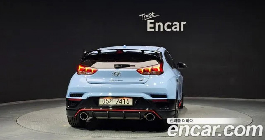 Hyundai Veloster 