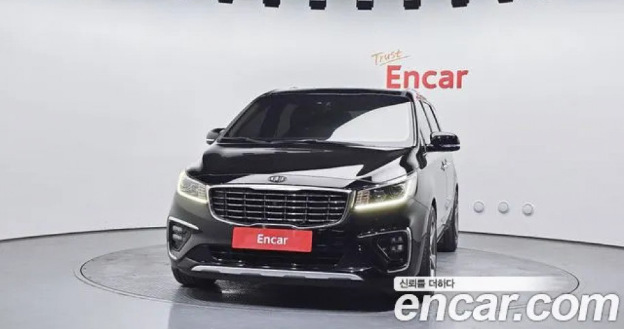 Kia Carnival 