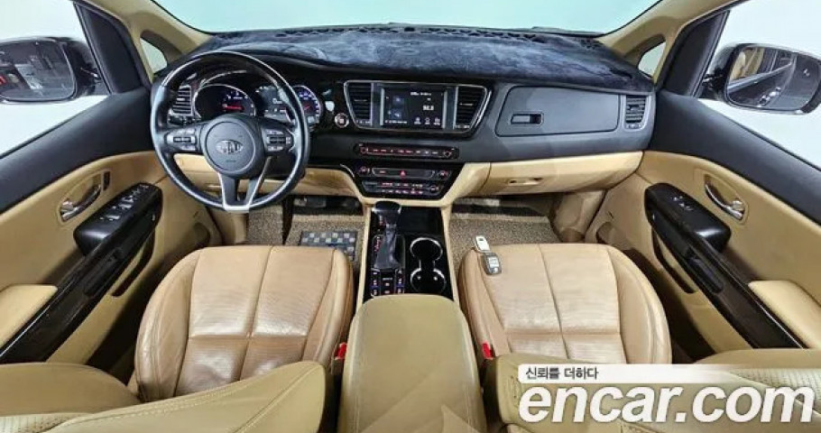 Kia Carnival 