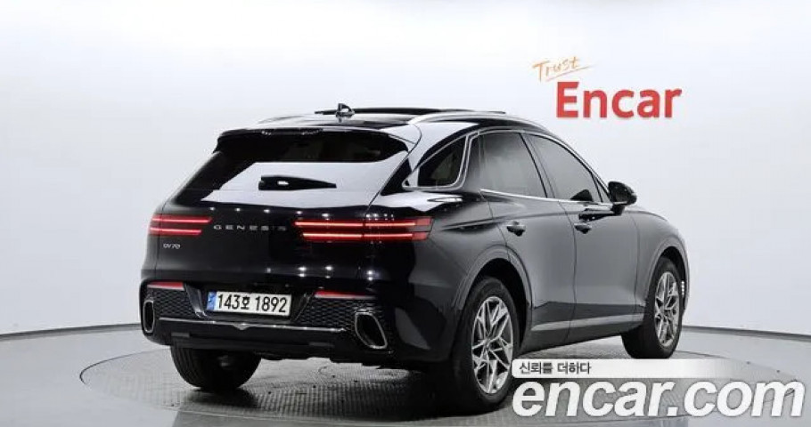 Genesis Gv70 