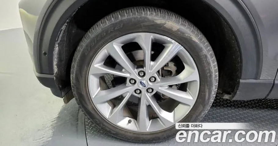 Ford Explorer 