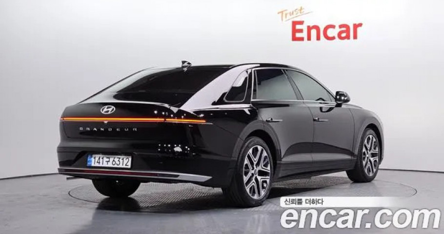 Hyundai Grandeur 