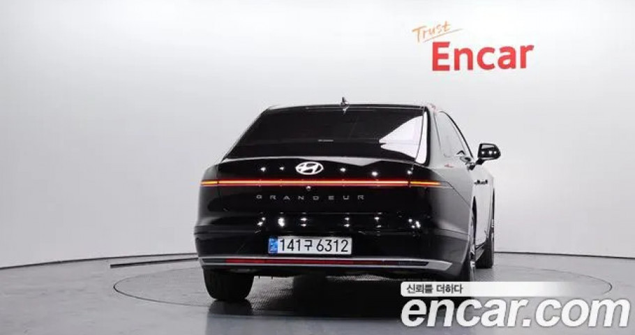 Hyundai Grandeur 