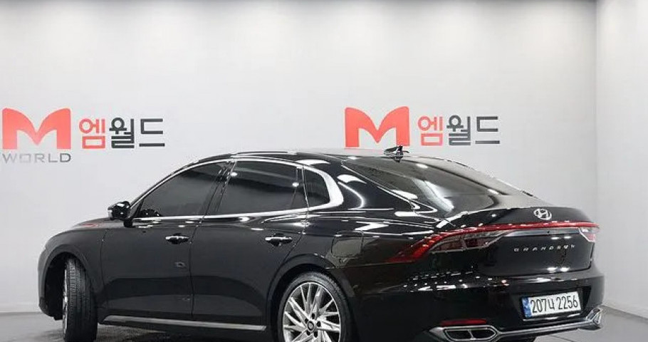 Hyundai Grandeur 